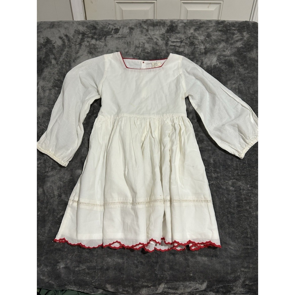 Well Dressed Wolf Ivory And Red Trim Holiday Dress Size 5